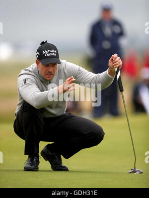 Schwedens Henrik Stenson reiht sich ein Putt Tag drei der The Open Championship 2016 im Royal Troon Golf Club, South Ayrshire. Stockfoto