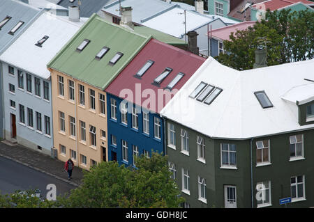 Island: Skyline von Reykjavik, die Hauptstadt und die größte Stadt der Insel, von dem 73 Meter hohen Turm der Hallgrimskirkja, hallgrimur Kirche gesehen Stockfoto