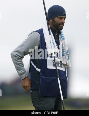 Michael Greller, Caddy von USAs Jordan Spieth tagsüber vier von The Open Championship 2016 im Royal Troon Golf Club, South Ayrshire. Stockfoto