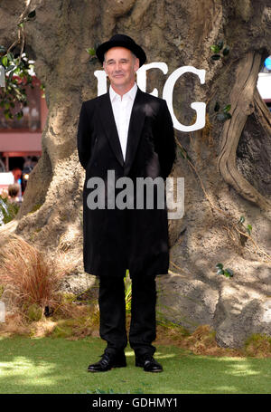 London, UK. 17. Juli 2016. Mark Rylance Teilnahme an der britischen Premiere von BFG Odeon Leicester Square in London 17. Juli 2016 Credit: Peter Phillips/Alamy Live News Stockfoto