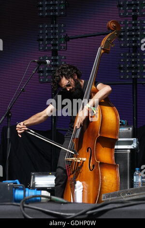 London, England, Vereinigtes Königreich: 17. Juli 2016: Calexico preforms auf der Zitadelle Festival 2016 im Victoria Park, London, UK. Foto: siehe Li Stockfoto