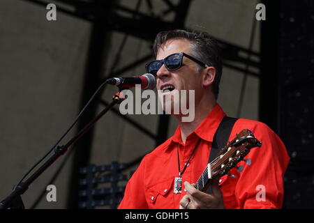 London, England, Vereinigtes Königreich: 17. Juli 2016: Calexico preforms auf der Zitadelle Festival 2016 im Victoria Park, London, UK. Foto: siehe Li Stockfoto