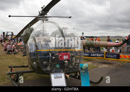 Farnborough, Großbritannien, 15. Juli 2016, Armee-Hubschrauber auf der Farnborough International Airshow 2016 © Keith Larby/Alamy Live News Stockfoto