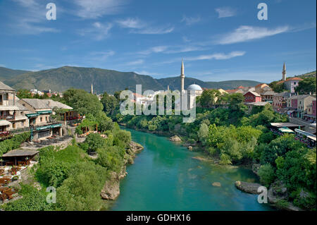 schöne alte Brücke in Mostar - von der UNESCO geschützt Stockfoto