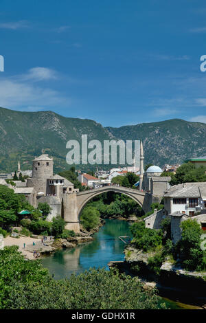 schöne alte Brücke in Mostar - von der UNESCO geschützt Stockfoto