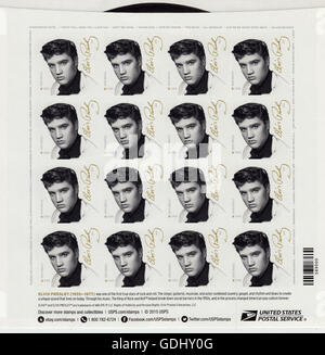 Ein Blatt von ELVIS PRESLEY Forever Briefmarken herausgegeben von der United States Post Office am 12. August 2015. Stockfoto