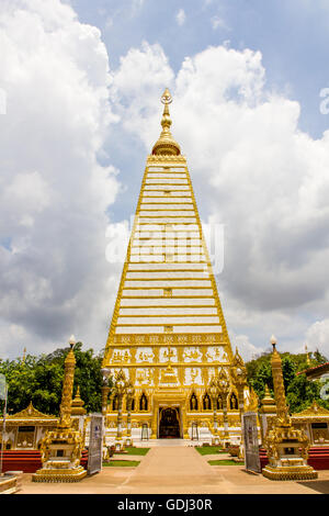 Phrathat Nong Bua Tempel in Ubon Ratchathani, Thailand. Stockfoto