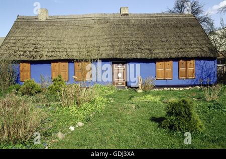 Geographie / Reisen, Deutschland, Mecklenburg-Vorpommern, Usedom, Bauernhaus, blau lackiert, strohgedeckten Dach Stockfoto