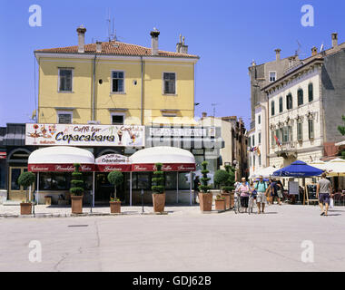 Geographie / Reisen, Kroatien, Rovinj, Gastronomie, Old Town, Restaurants am Hafen Platz, Café, Stockfoto