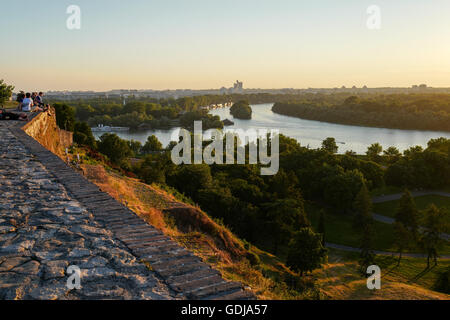 Blick auf die Kreuzung zwischen Save und Donau Flüsse in Belgrad Serbien Stockfoto