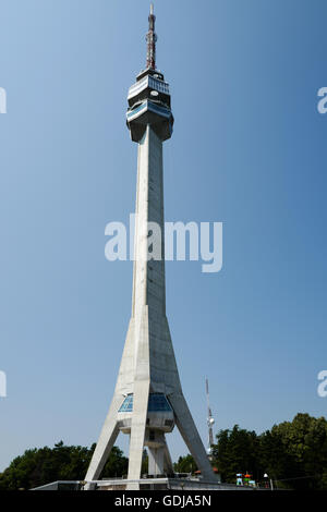 Die neue Avala Fernmeldeturm, in der Nähe von Belgrad Serbien Stockfoto
