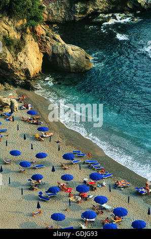 das Echo auf den Meer-Strand in der Nähe von Lerici Stadt (La Spezia, Ligurien, Italien) - la Spiaggia Eco del Mare, Fra Lerici e Tellaro (La Spezia) Stockfoto