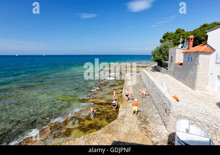 Novigrad-Strand in der Stadt Stockfoto