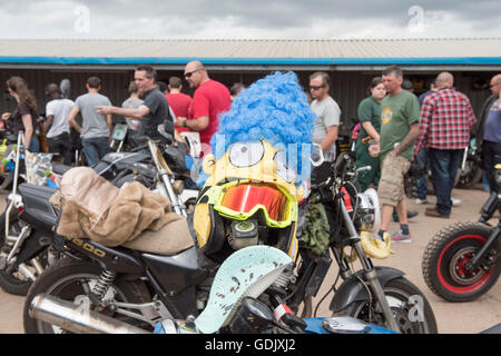 Kings Lynn, Norfolk, Großbritannien. 16.07.2016 fünften jährlichen Dirt Quake Festival mit Guy Martin und "Nebel" Carl Fogarty Stockfoto