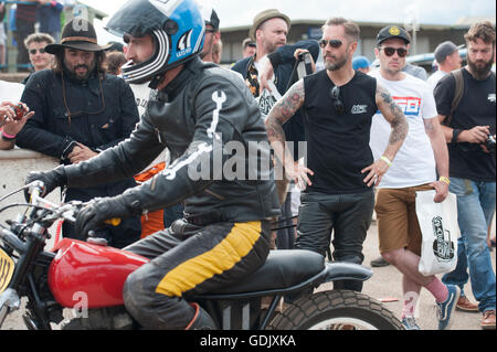 Kings Lynn, Norfolk, Großbritannien. 16.07.2016 fünften jährlichen Dirt Quake Festival mit Guy Martin und "Nebel" Carl Fogarty Stockfoto