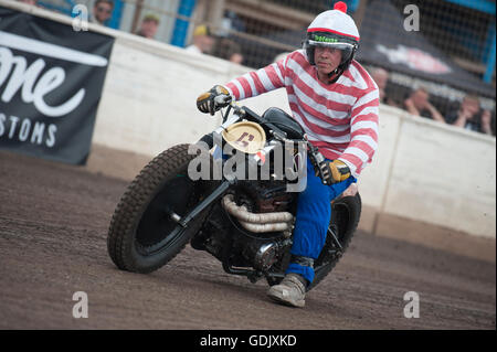 Kings Lynn, Norfolk, Großbritannien. 16.07.2016 fünften jährlichen Dirt Quake Festival mit Guy Martin und "Nebel" Carl Fogarty Stockfoto
