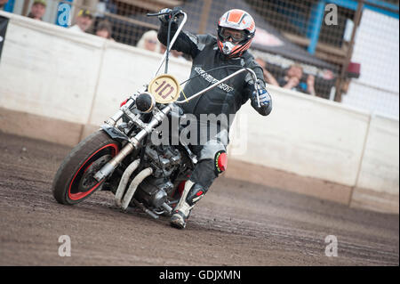 Kings Lynn, Norfolk, Großbritannien. 16.07.2016 fünften jährlichen Dirt Quake Festival mit Guy Martin und "Nebel" Carl Fogarty Stockfoto