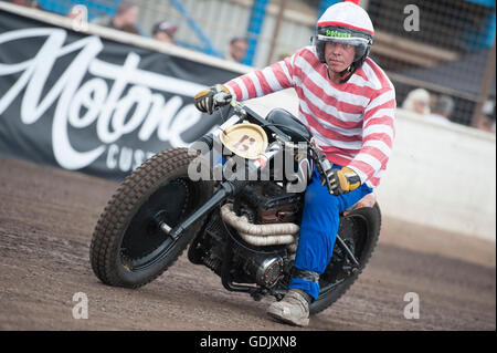 Kings Lynn, Norfolk, Großbritannien. 16.07.2016 fünften jährlichen Dirt Quake Festival mit Guy Martin und "Nebel" Carl Fogarty. Stockfoto