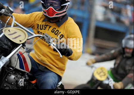 Kings Lynn, Norfolk, Großbritannien. 16.07.2016 fünften jährlichen Dirt Quake Festival mit Guy Martin und "Nebel" Carl Fogarty Stockfoto