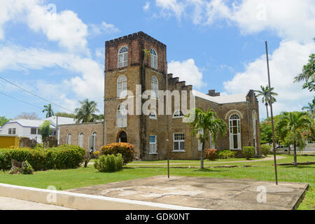 Blick auf St. Johns anglikanische Kathedrale in Belize City. Stockfoto