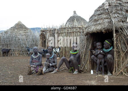 Topos Frauen, Süd-Sudan Stockfoto