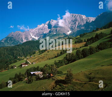 Geographie / Reisen, Berge, Österreich, Salzburg, Hochkönig (2941m), Landschaft mit Almen und Wiesen, Stockfoto