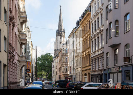 Europa, Köln, Wohngebäude an der Hochstaden Straße, Herz Jesu Kirche am Zuelpicher Platz Stockfoto