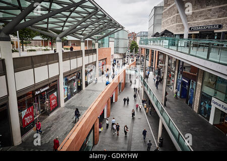 Liverpool ein Shopping Centre Liverpool ONE ist ein Einkaufs-, Wohn- und Freizeit-Komplex in Liverpool, England. Das Projekt Stockfoto