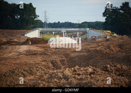 A556 Knutsford Bowdon Verbesserung Ausfahrt 19 Autobahn M6 zweispurigen Relief Road unter Bau Schlamm Schmutz unfinis Stockfoto