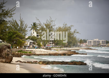 Die kleinen Antillen Barbados Pfarrkirche Sankt Michael Westindien Hauptstadt Bridgetown Rockley Worthing Bereich Strandhotel auf Strand coa Stockfoto