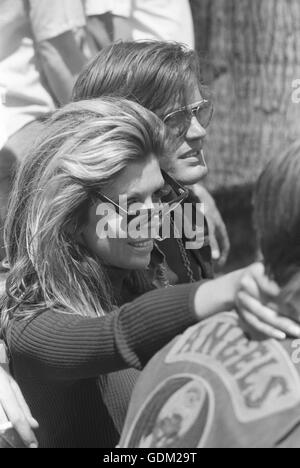 Peter Fonda und Nancy Sinatra in die wilden Engel Stockfoto