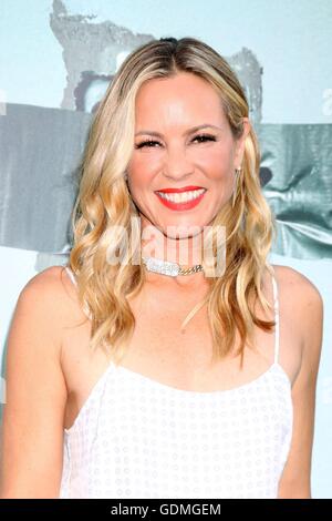 Los Angeles, CA, USA. 19. Juli 2016. LOS ANGELES - JUL 19: Maria Bello auf der "Lights Out" Los Angeles Premiere im TCL Chinese Theater IMAX am 19. Juli 2016 in Los Angeles, Kalifornien im Ankunftsbereich für Lights-Out Premiere, TCL Chinese 6 Sälen (ehemals Grauman), Los Angeles, CA 19. Juli 2016. Bildnachweis: Priscilla Grant/Everett Collection/Alamy Live-Nachrichten Stockfoto