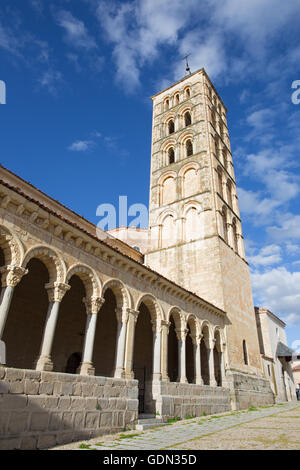 Segovia - romanische Kirche Iglesia de San Esteban. Stockfoto