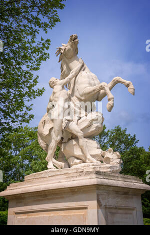 Marly Pferde, Skulpturen von 1745 auf dem Schloss von Marly, Frankreich Stockfoto