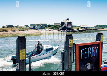 Der Eingang zum Mudeford Hafen Christchurch Dorset UK Stockfoto