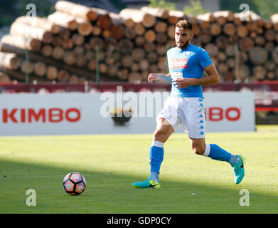 Dimaro Folgarida, Italien. 18. Juli 2016. David Lopez während Vorsaison freundlich Fußball-match zwischen SSC Napoli und Ananue in Dimaro Stadion in der Nähe von Trient. © Ciro De Luca/Pacific Press/Alamy Live-Nachrichten Stockfoto