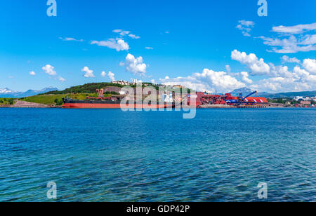 Alexandra P Massengutfrachter Erz, festgemacht an LKAB Steg, Narvik, Norwegen Arktis Stockfoto