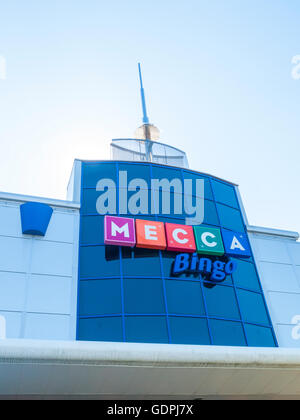 Mecca Bingo Zeichen an Außenwand UK Stockfoto