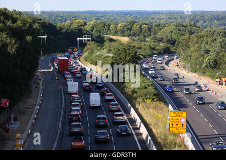 M25 AUTOBAHN ENGLAND Stockfoto