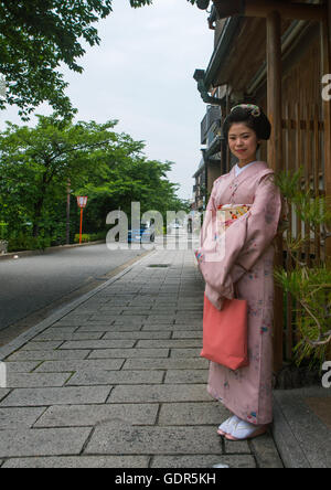 16 Jahre alt Maiko genannt Chikasaya, Kansai-Region, Kyoto, Japan Stockfoto