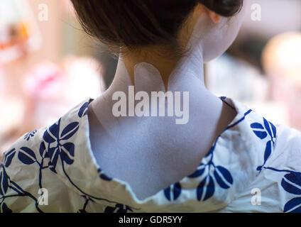 16 Jahre alt Maiko genannt Chikasaya Hals, Kansai-Region, Kyoto, Japan Stockfoto