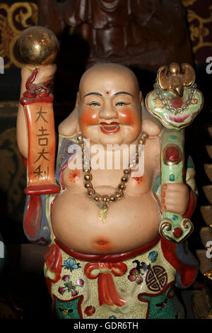 Chinesischer Buddha-Statue im Wat Phanan Choeng, Ayutthaya, Thailand Stockfoto