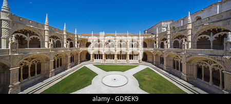 Manuelischer Kloster von Joao de Castilhos, Mosteiro Dos Jeronimos, Panorama-Assist, UNESCO-Weltkulturerbe, Lissabon, Stockfoto