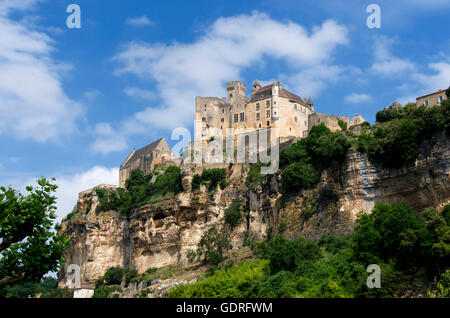 Château de Beynac Schloss Beynac-et-Cazenac, Département Dordogne, Region Aquitaine, Frankreich Stockfoto