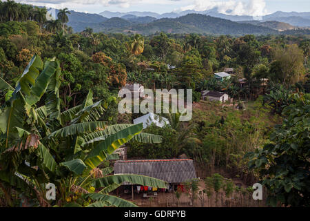 Blick auf die Berglandschaft der Sierra Maestra, Provinz Granma, Kuba Stockfoto