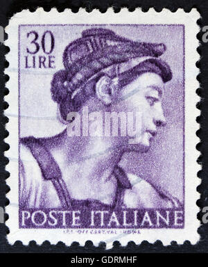 Italien - ca. 1961: Briefmarke gedruckt von Italien, zeigt Entwürfe von Sixtinische Kapelle von Michelangelo, eritreischen Sybil, ca. 1961 Stockfoto