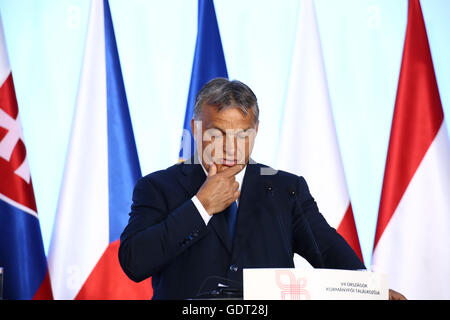 Warschau, Polen. 21. Juli 2016. Visegrád-Gruppe Pressekonferenz unter dem Vorsitz des polnischen Primer Beata Szydlo. Offizielle Treffen teilgenommen PM Ungarn Viktor Orban, altbürgerlich PM Bohuslav Sobotka und slowakischen PM Robert Fico. Bildnachweis: Jake Ratz/Alamy Live-Nachrichten Stockfoto