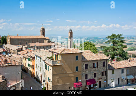 Anblick der toskanischen Stadt Montalcino, Blick von der Festung über, Toskana, Provinz Siena Stockfoto