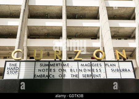 Das Curzon Kino, ehemals das Renoir im Brunswick Centre in Bloomsbury, London, UK Stockfoto