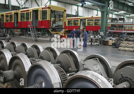 S-Bahn-Werkstatt Stockfoto